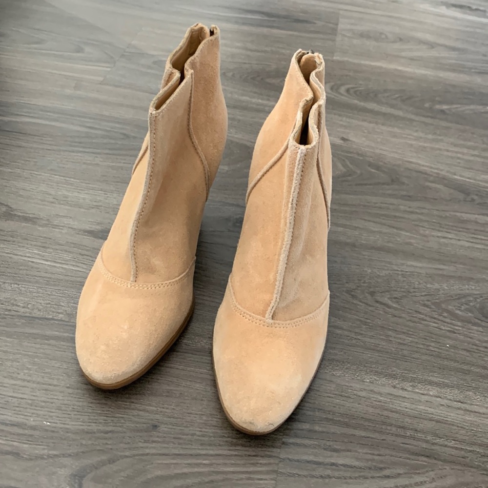 Enzo Angiolini Genuine Suede Leather Booties (8.5)
